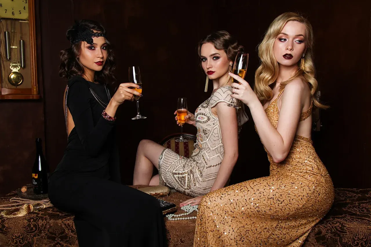 Elegant fashion