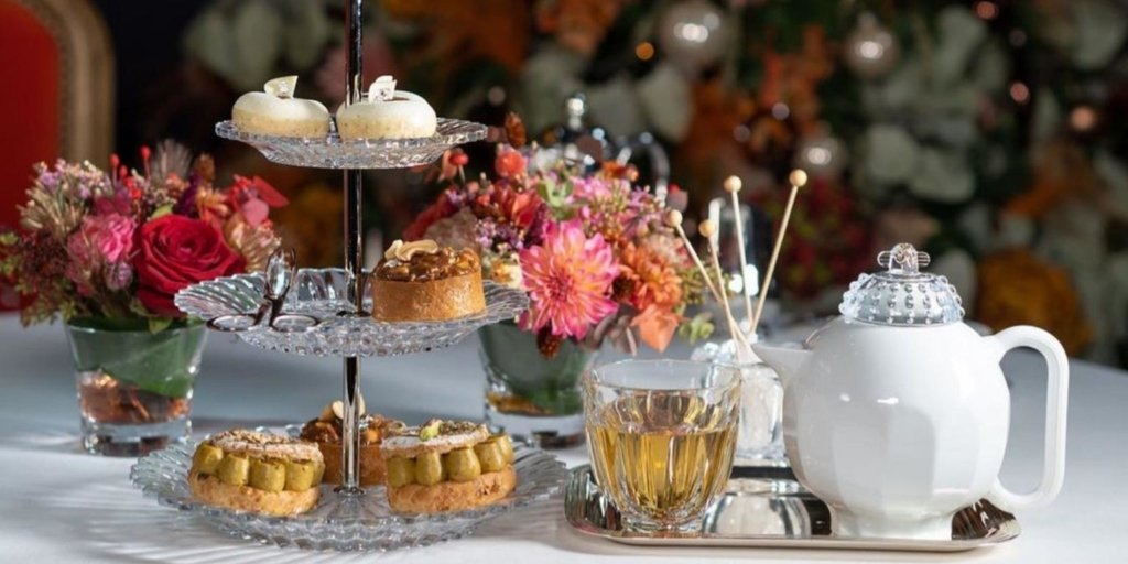 Carrousel Baccarat: Tea Time Baccarat x Angelo Musa