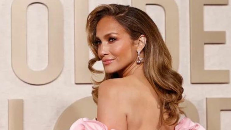 JLO Golden Globes