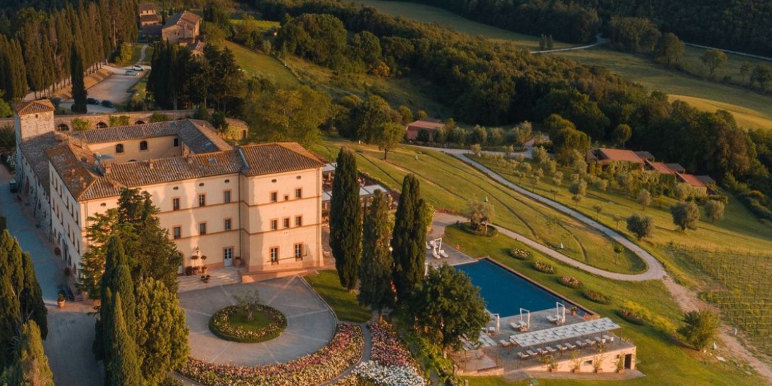 Savor the Dolce Vita: Top Retreats in Chianti for Gourmet and Wellness Bliss